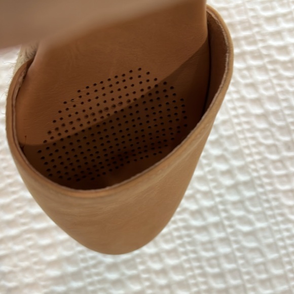 ✌🏼Womens Corso Como Heels!! Size 6! Tan with rope detail!!! Elastic and tie!✌🏼 - Picture 6 of 11